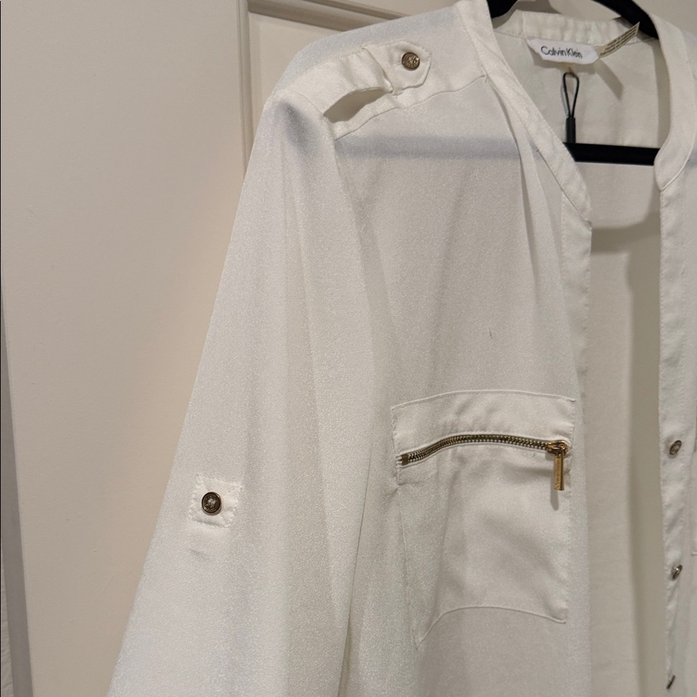 Calvin Klein Cream Long Sleeve Shirt with Zipper Pockets - Picture 5 of 8